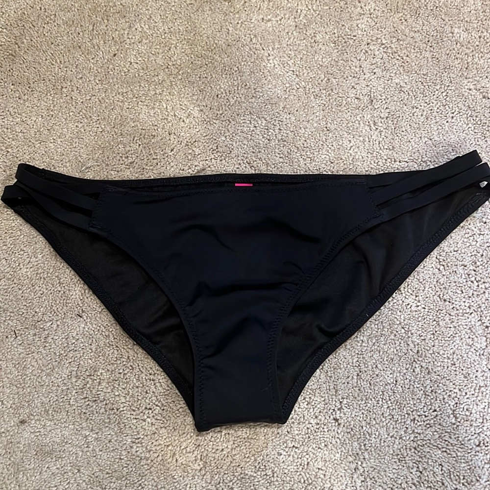 Victoria’s Secret bikini bottoms
